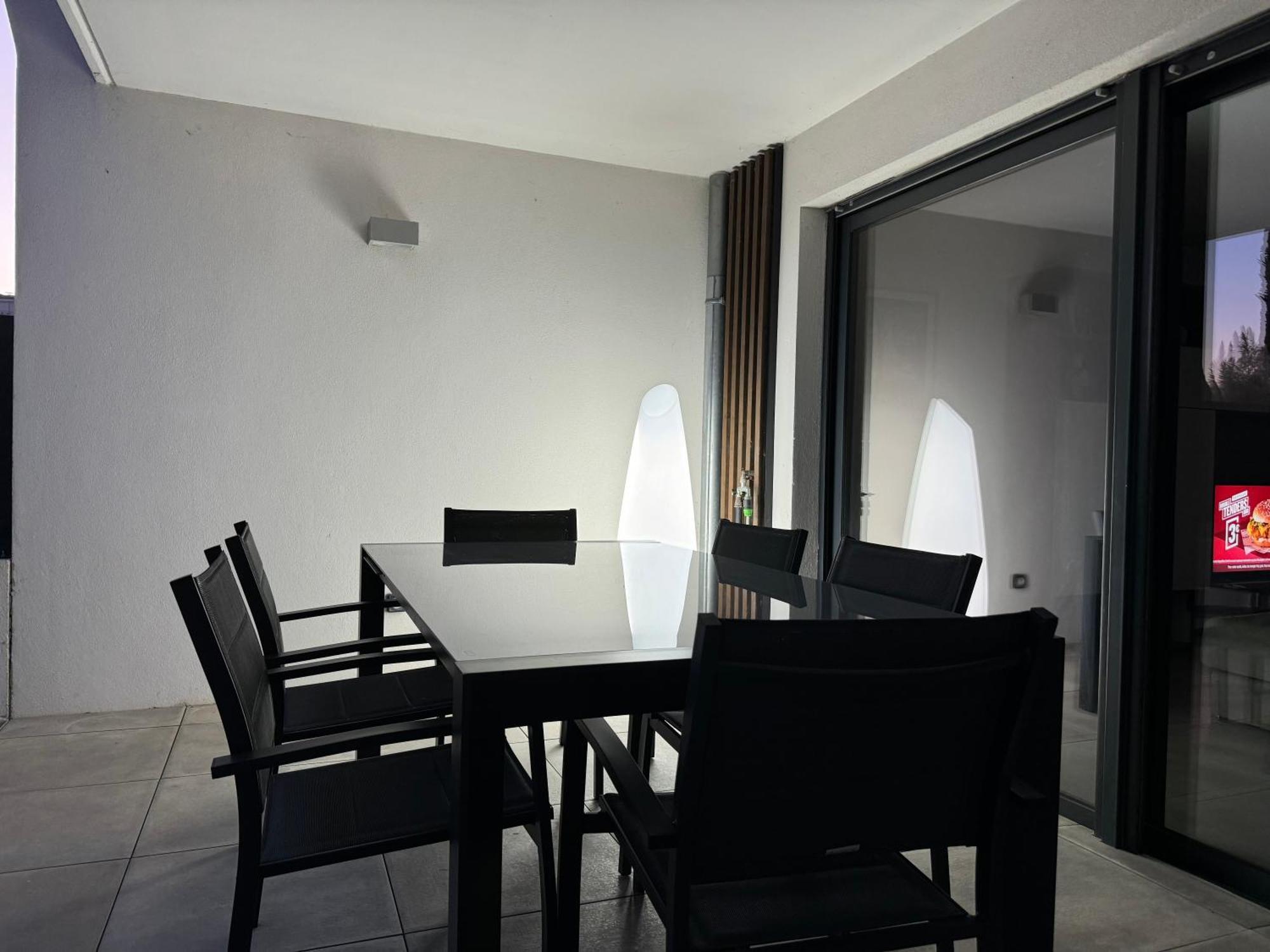 T3 Neuf Avec Terrasse Et Jardin Face A La Mer Bandol Exterior photo